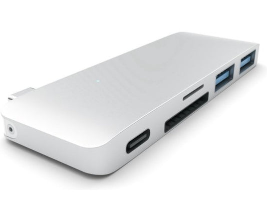 Satechi Type-C USB Passthrough Hub: Multifunctionele Adapter voor MacBook met Geïntegreerde Kaartlezers Zilver