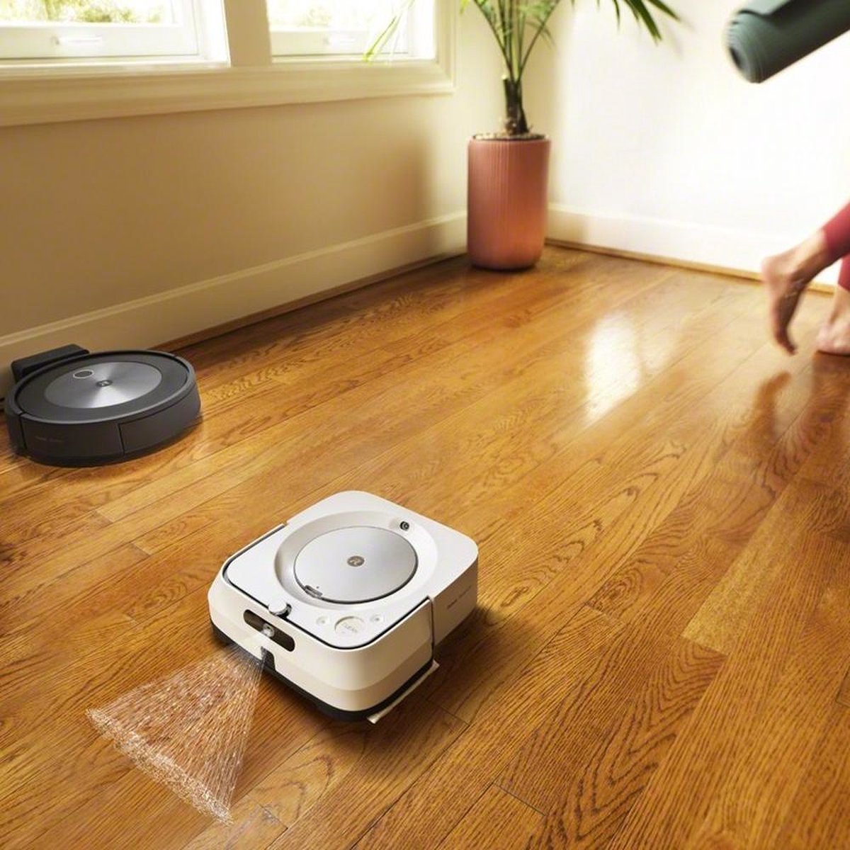 iRobot Roomba j7 Robotstofzuiger met Stofzak, Grafiet, Rond, Slimme Navigatie