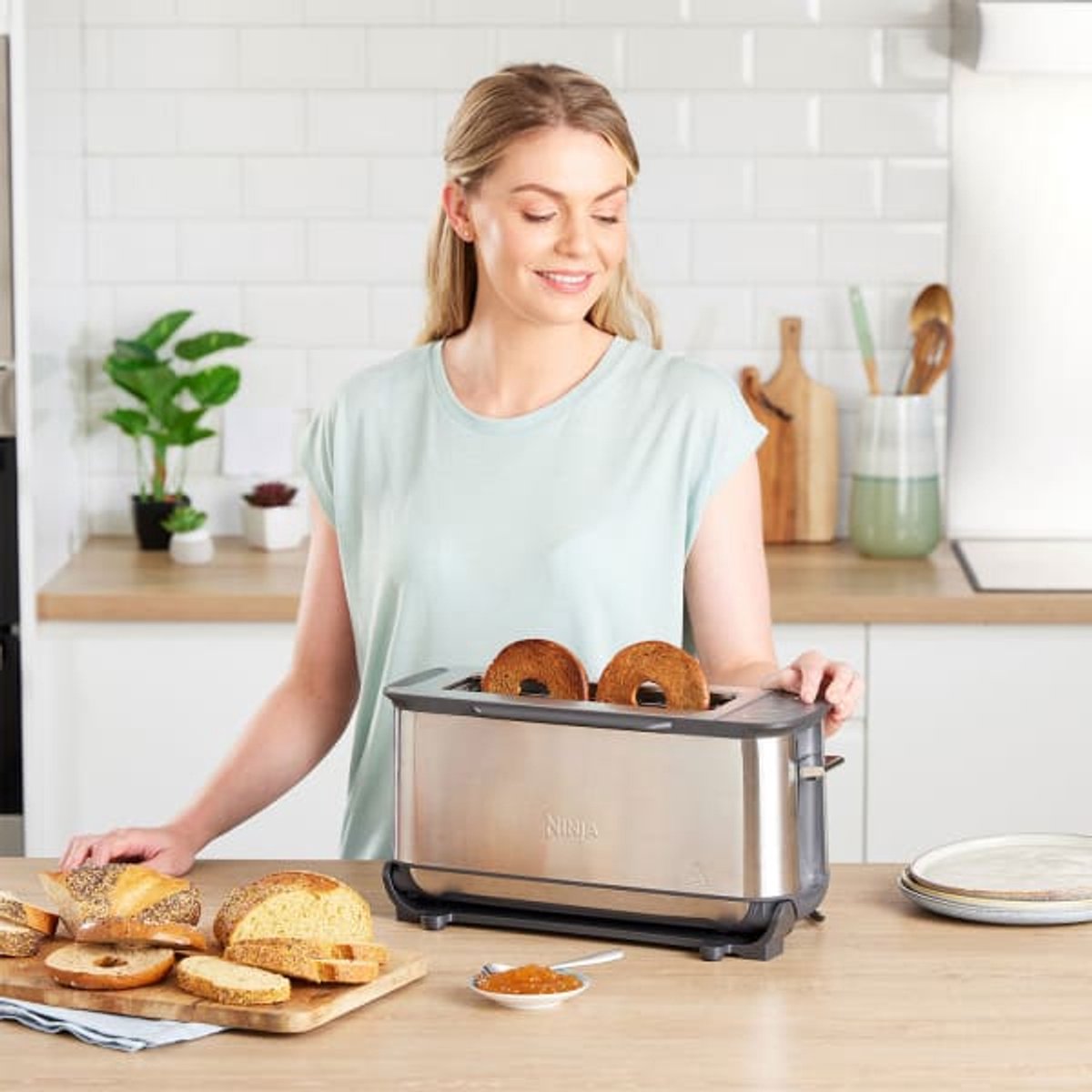 Ninja Foodi 3-in-1 Flip Toaster: Multifunctionele RVS Broodrooster, Grill & Panini Maker