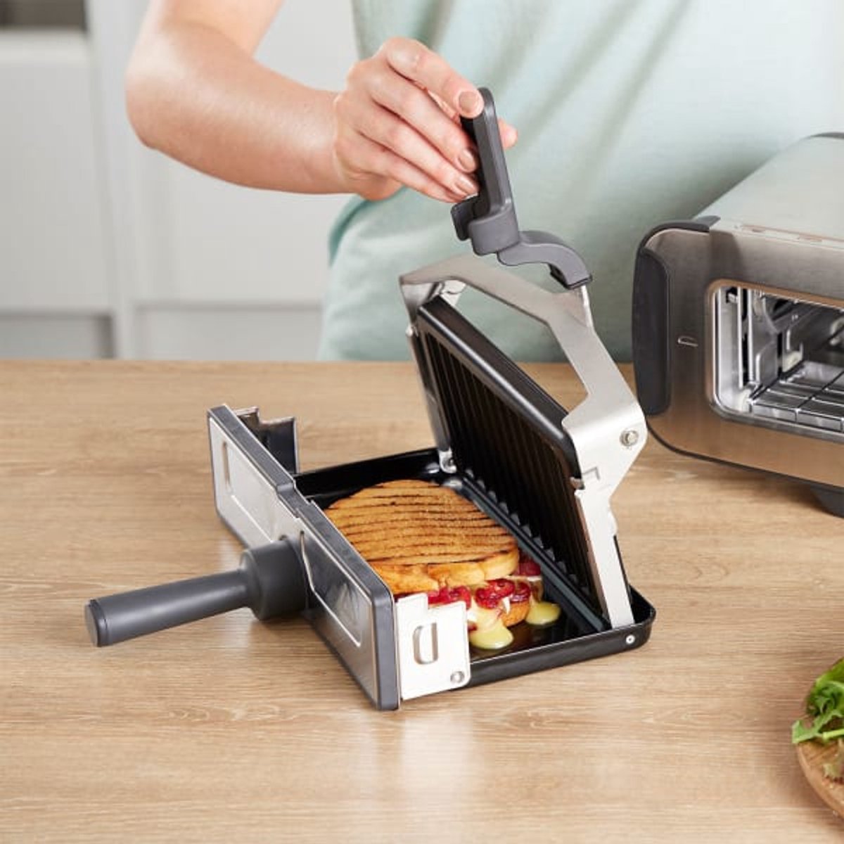 Ninja Foodi 3-in-1 Flip Toaster: Multifunctionele RVS Broodrooster, Grill & Panini Maker