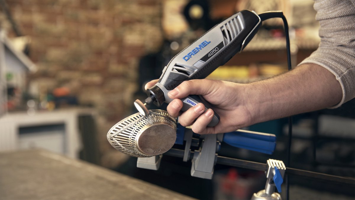 Dremel 4250-35 Roterende Multitool met 35 Accessoires en Etui