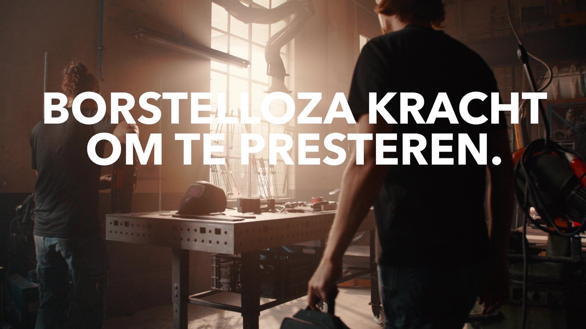 Dremel 8250 Platinum Multitool: Krachtige Snoerloze Precisie met 2x 12V Accu, 65 Accessoires