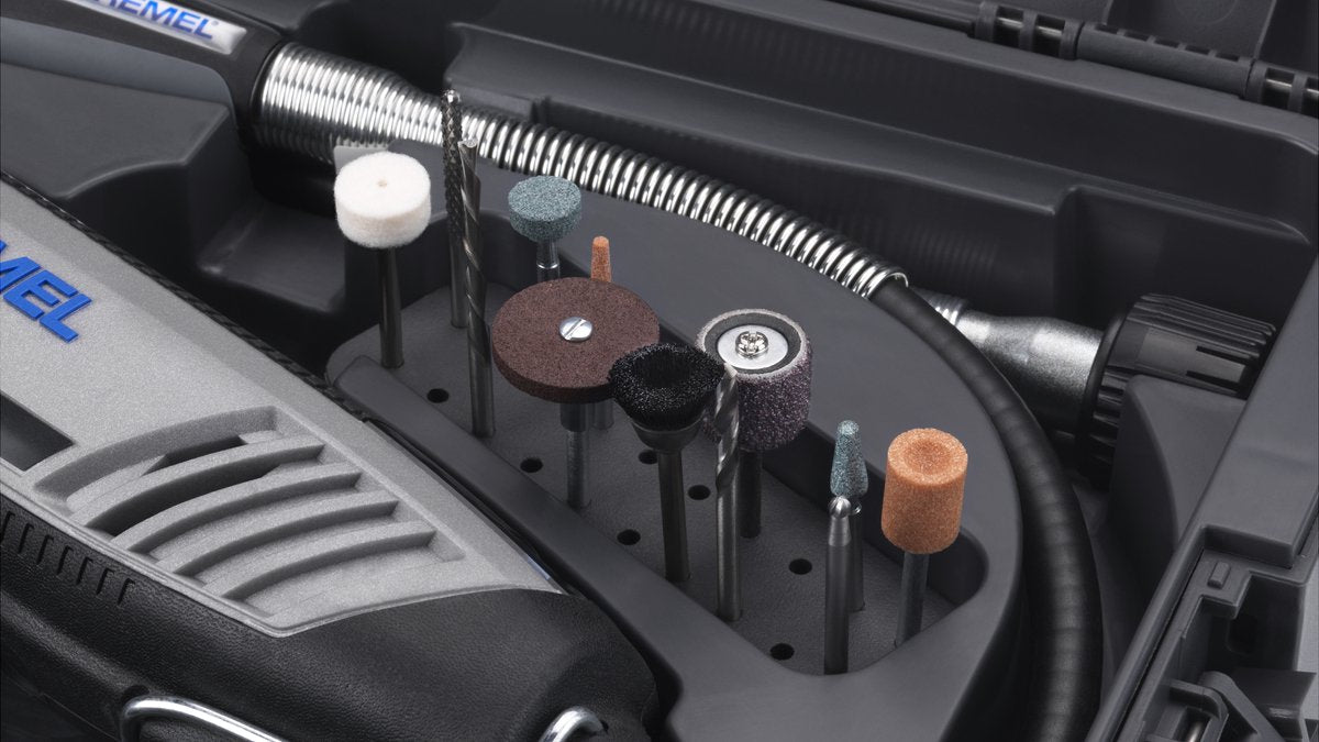 Dremel 8250 Platinum Multitool: Krachtige Snoerloze Precisie met 2x 12V Accu, 65 Accessoires