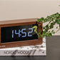 Karlsson Boxed Tafelklok: Modern Donker Hout LED Display Scandinavisch Design