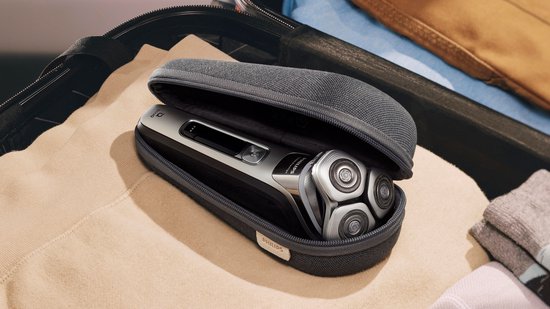 Philips i9000 Prestige Elektrisch Scheerapparaat Mannen: Ultraglad Zilver, Nat & Droog