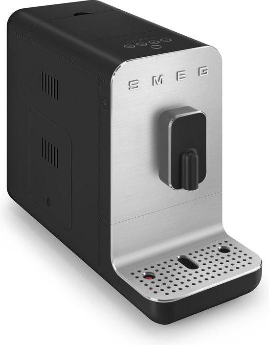 Smeg BCC11BLMEU Volautomatische Espressomachine Bonenmaler 19 Bar