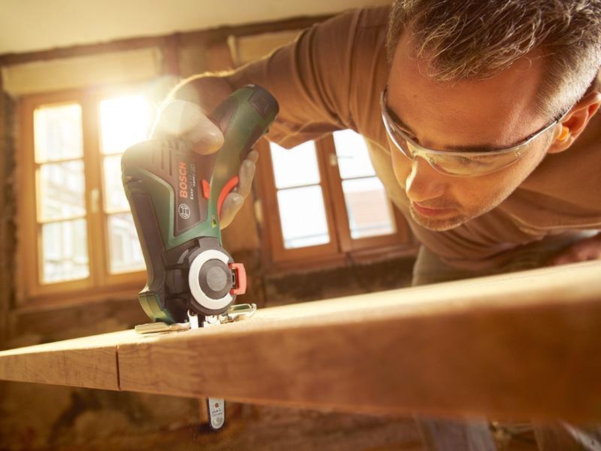 Bosch EasyCut 12 Accu Micro - kettingzaag: NanoBlade Precisie voor Hout en Kunststof - MR commerce