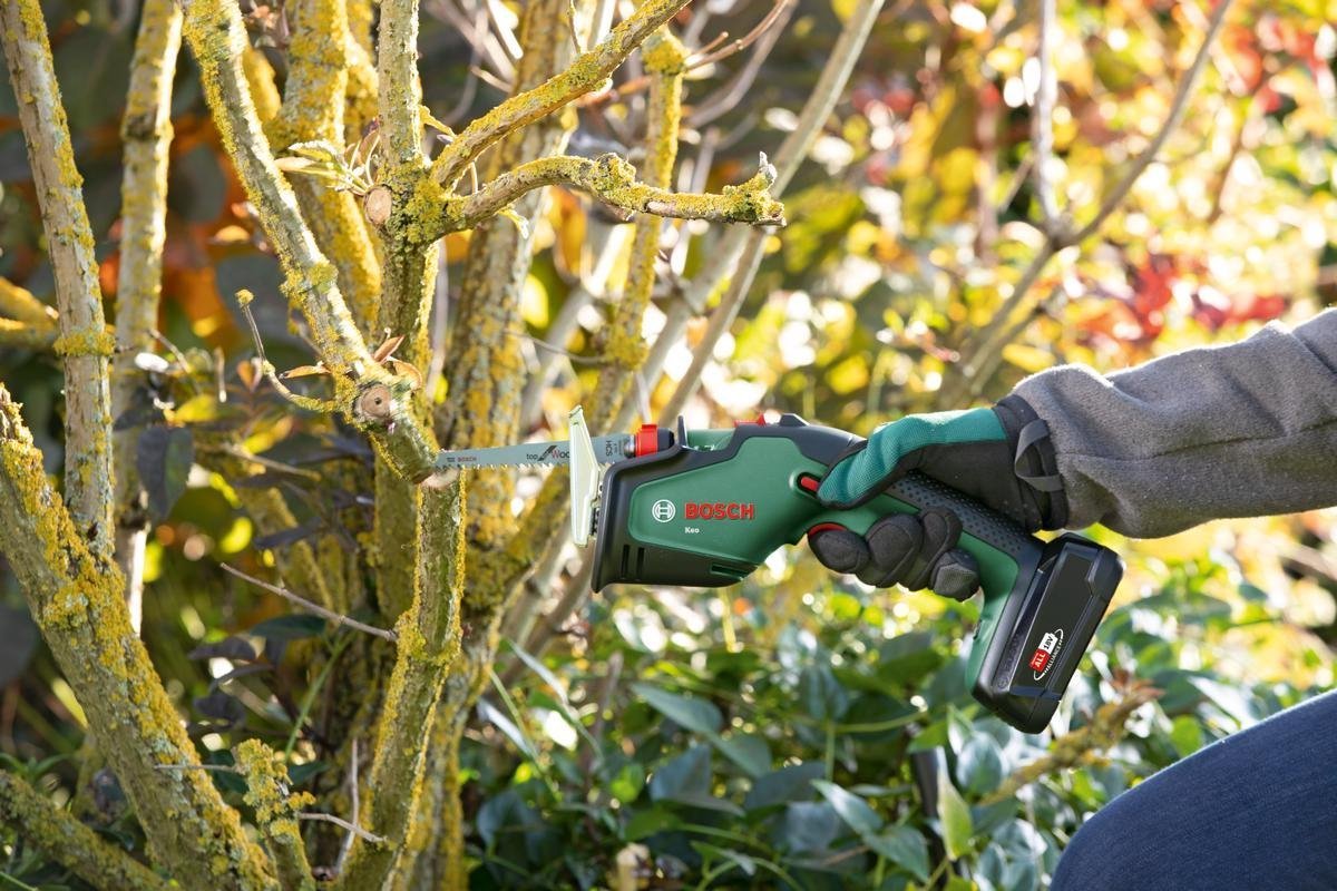 Bosch KEO 18V Accu Tuinzaagmachine: Krachtig Takken Zagen, 80mm Diameter, Inclusief Accu - MR commerce