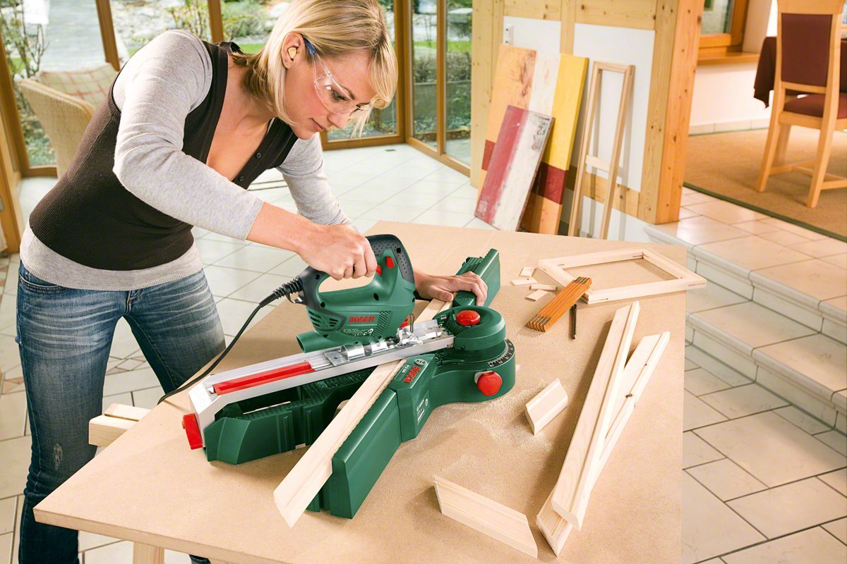 Bosch PST 700 E Decoupeerzaag 500W - MR commerce