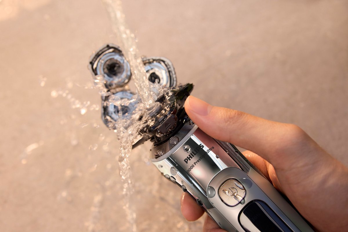 Philips Shaver i9000 Prestige Ultra Elektrisch Scheerapparaat met UV Oplaadcase - MR commerce