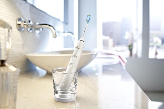 Philips Sonicare DiamondClean 9000 Geavanceerde Sonische Tandenborstel Wit Oplaadglas HX9911/27 - MR commerce
